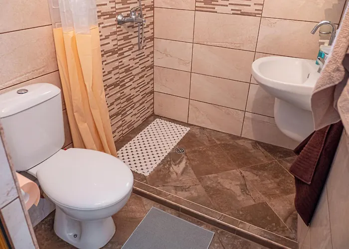 Apartment Cozy 1-bedroom 5 Min From The Warna