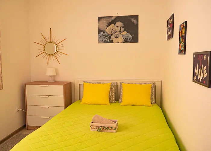 Cozy 1-bedroom 5 Min From The Varna